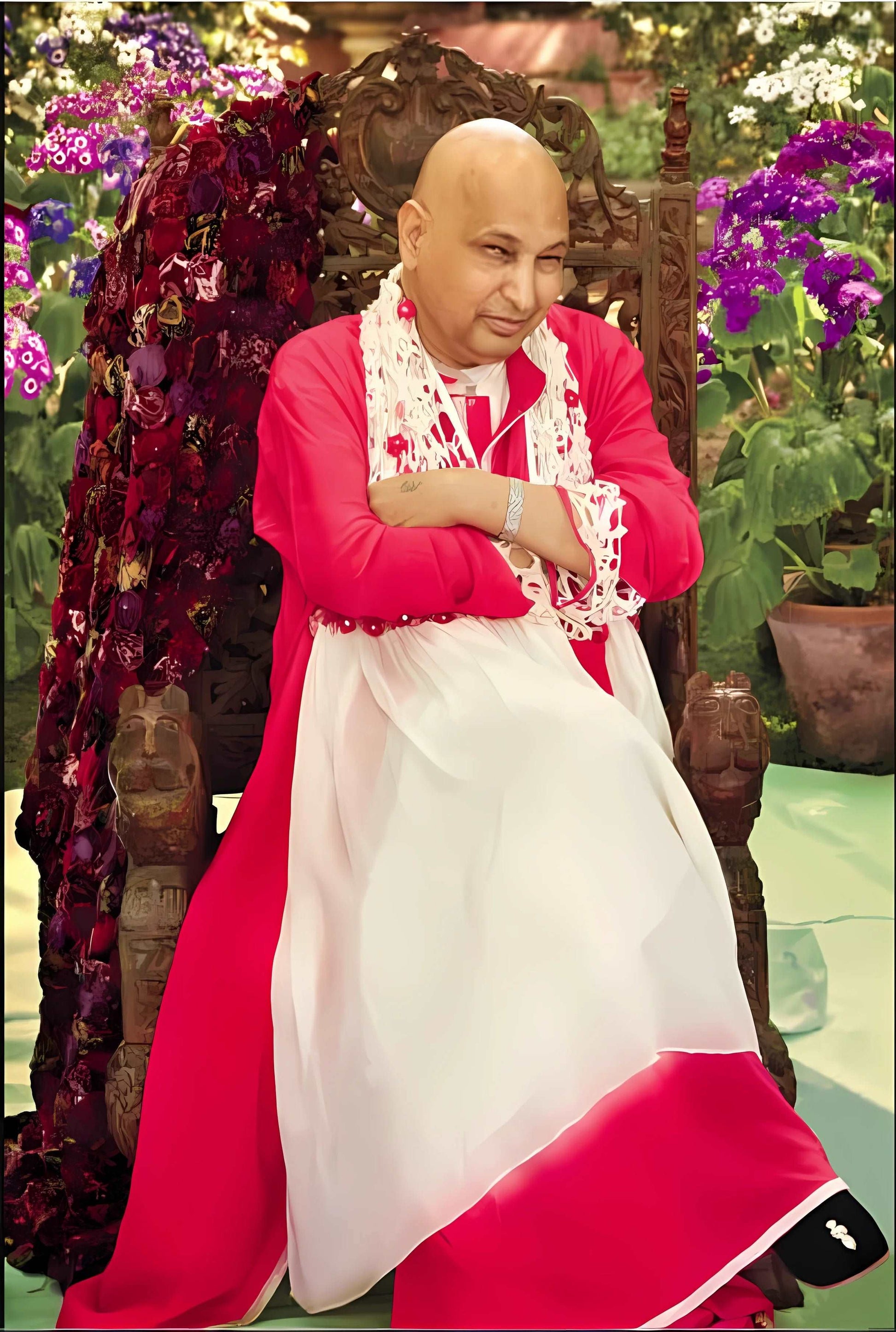 Guruji HD Swaroop Sitting in Pink and White Chola with Floral Background